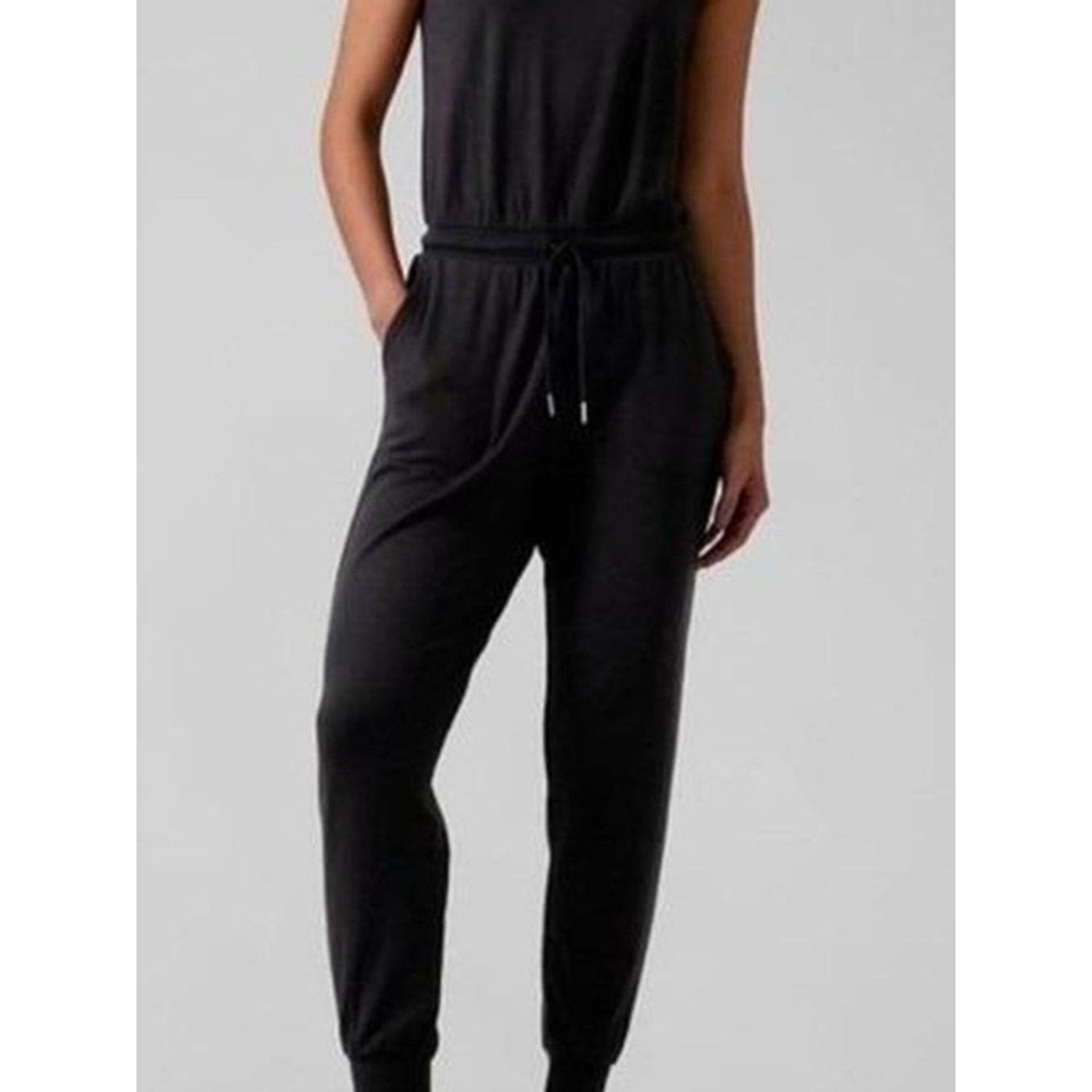 0249 Athleta Black Balance Jumpsuit
